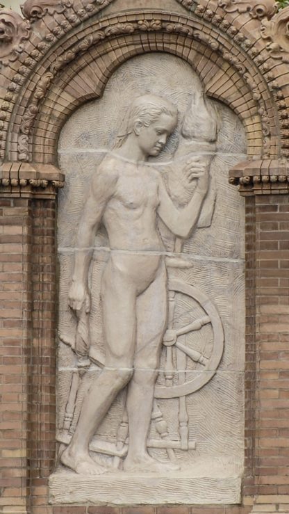 Aa_parisi_udvar_00033.jpg